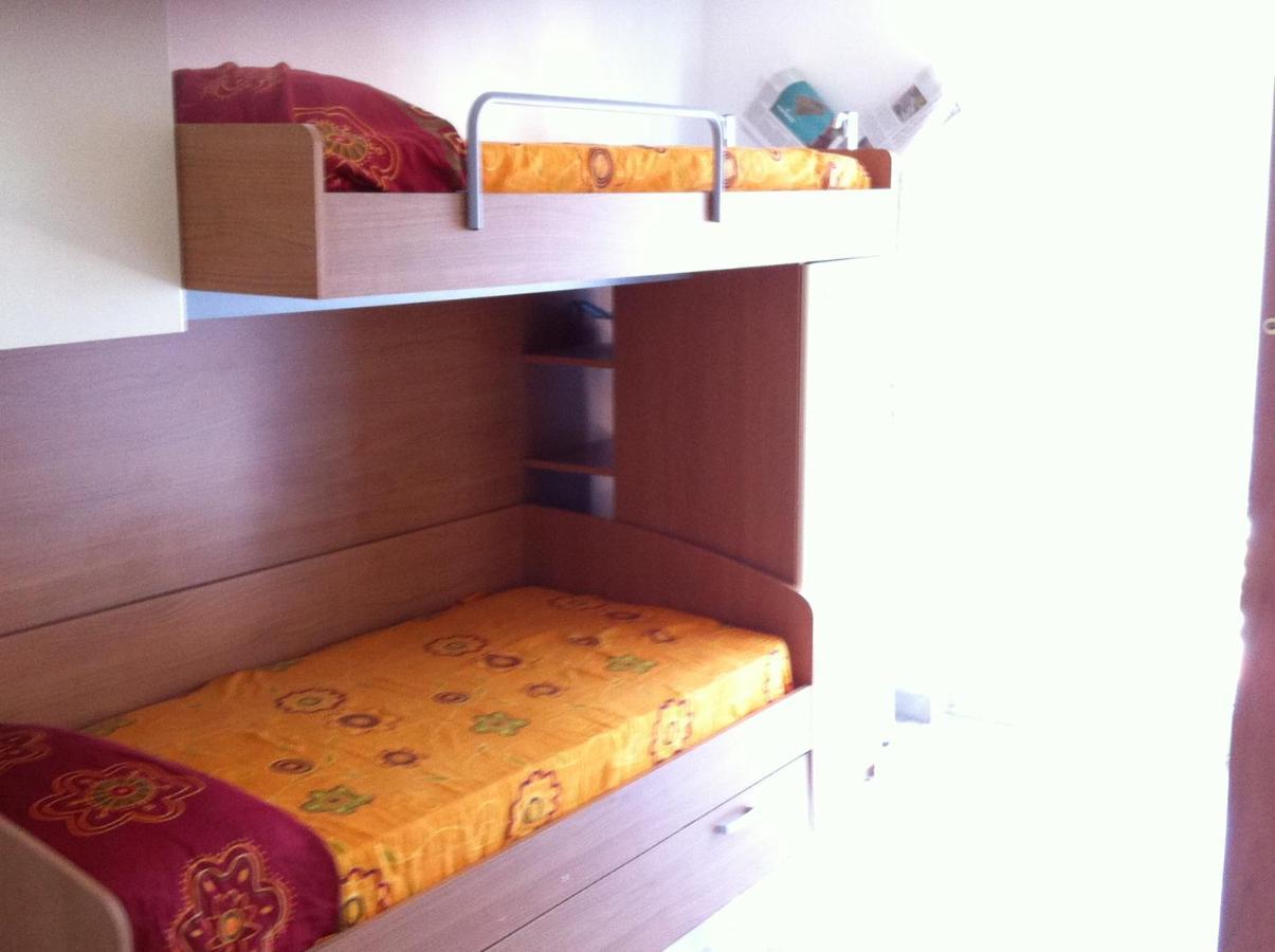 Albenga Sul Mare Famiglie Ed Amici Fino 10 Posti Διαμέρισμα Εξωτερικό φωτογραφία
